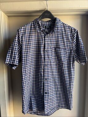 A.P.C. Short-Sleeve Plaid Button-Down Shirt in Navy and White